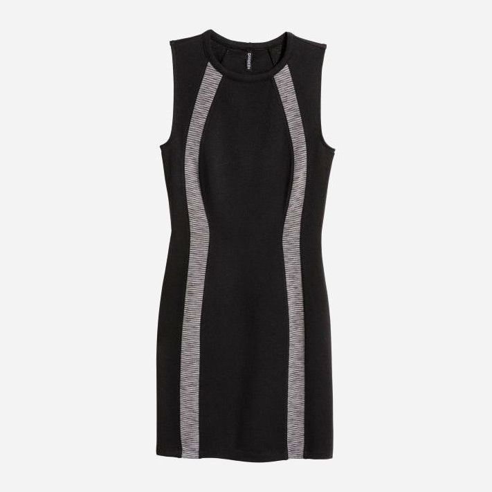 

Платье H&M 3hm05330088 36 Черное
