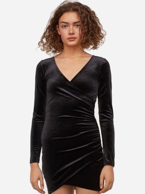 

Платье H&M 7029389 38 Черное