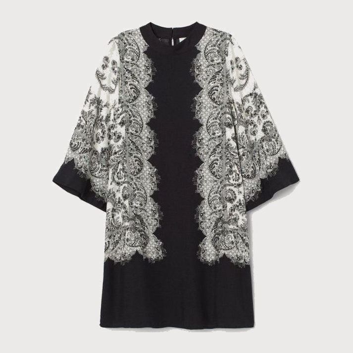 

Платье H&M 08087320 44 Черное с белым