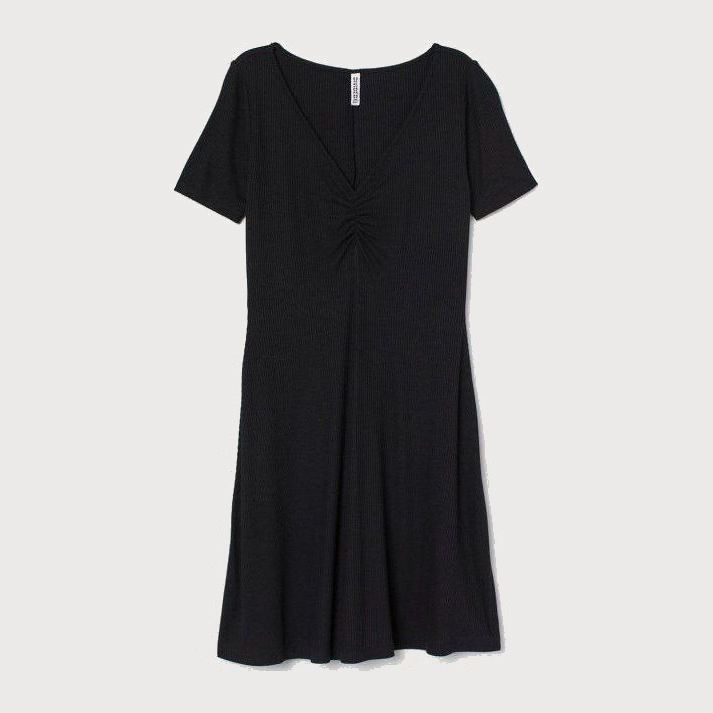 

Платье H& 829008  Черное, Платье H&M 829008 M Черное