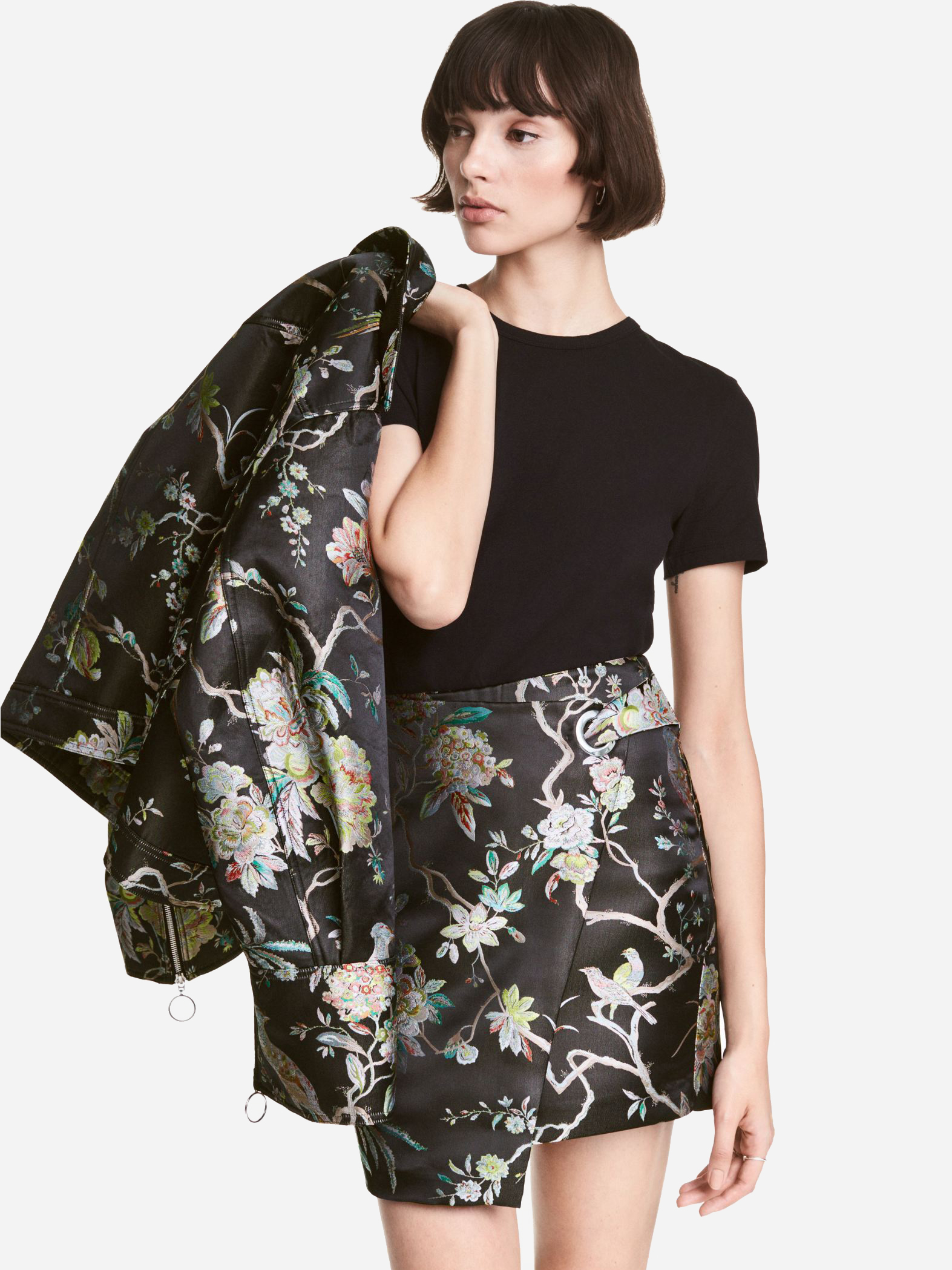 

Юбка H&M 30755341  Черная, Юбка H&M 30755341 34 Черная