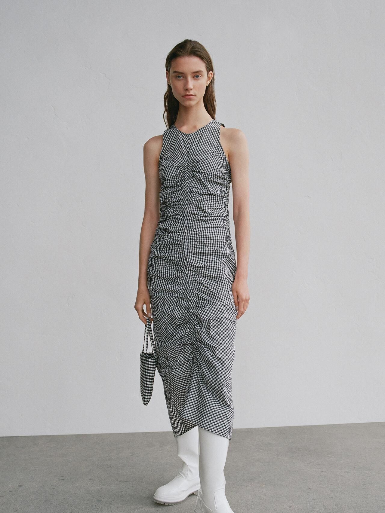 

Платье Zara 0794/103/064-ADHA XS Черное с белым