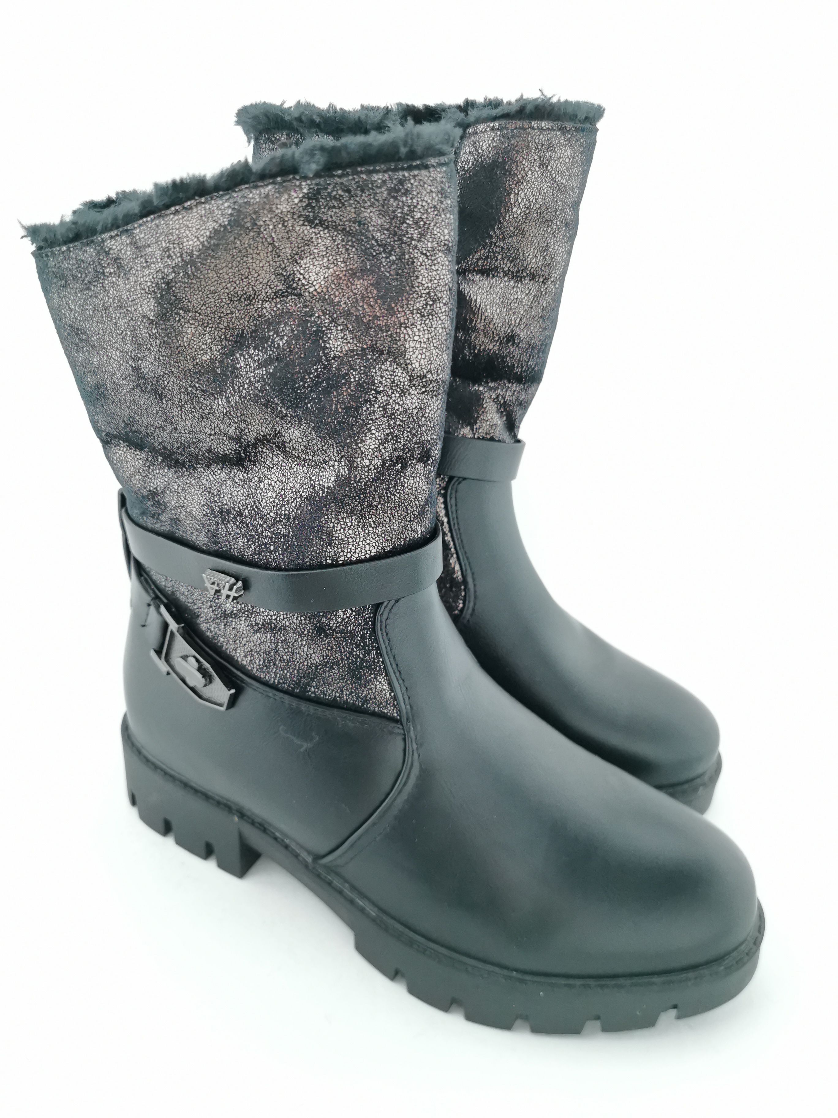 

Сапоги Violetta 126-3 36 24 см черные