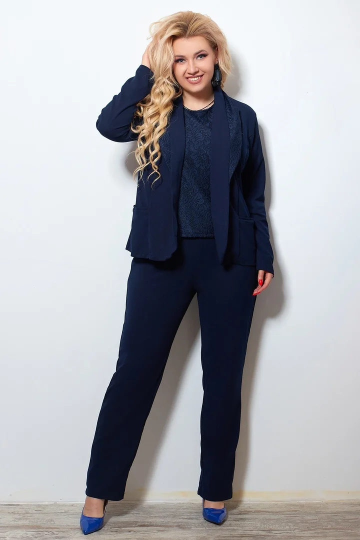 

Fashions • Костюм Finland Fashions 54-56 темно-синий (46-1/2-мас)