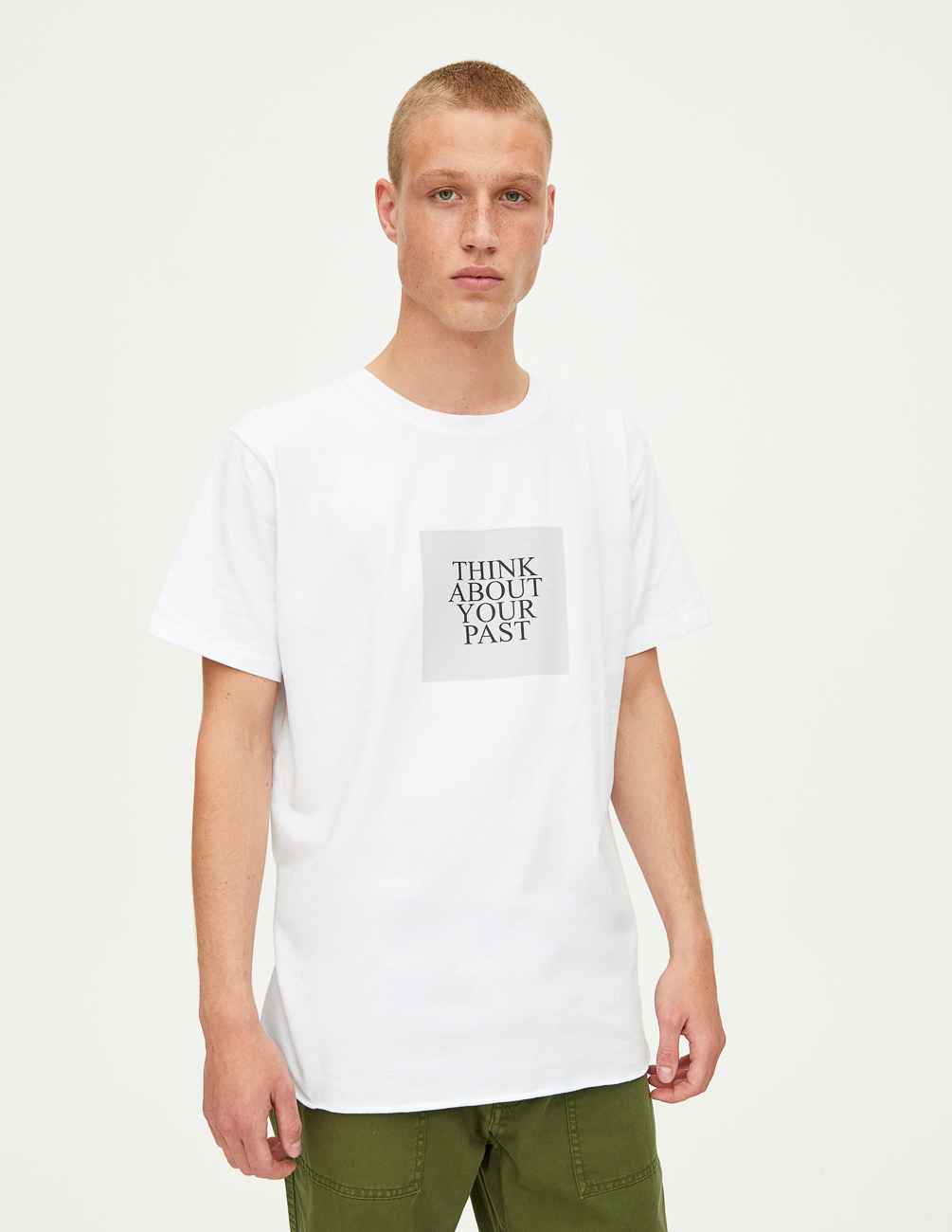 

Футболка PULL & BEAR М0111782 (9230/519/250) цвет белый S