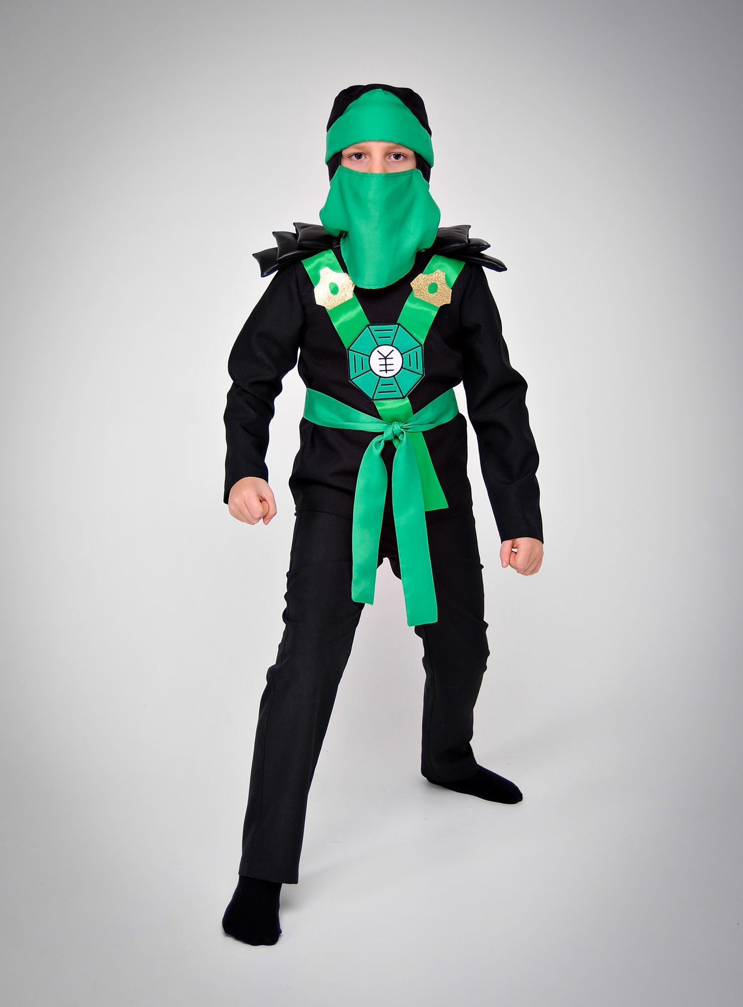 

Костюм карнавальный DM SASHKA Ниндзяго зеленый 122-128 черно-зеленый