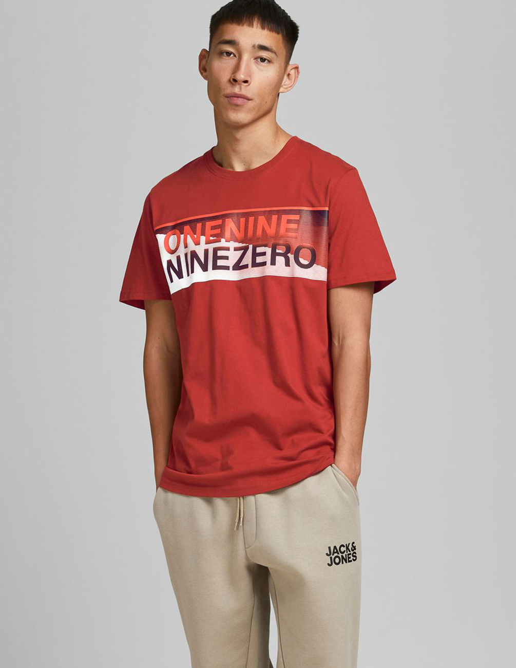 

Футболка JACK&JONES М0111041 цвет красный XL