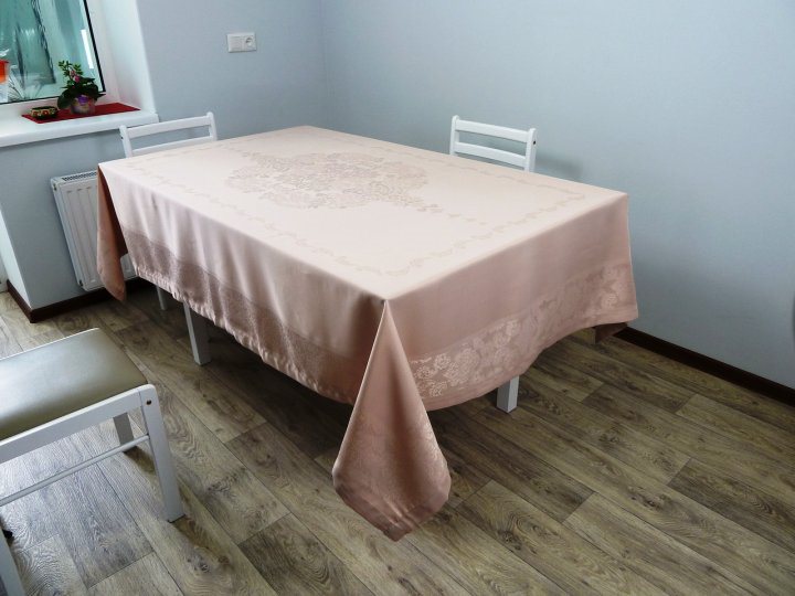 

Скатерть водоотталкивающая тефлоновая SAFIR прямоугольная Jumbo 160x220 бежевая