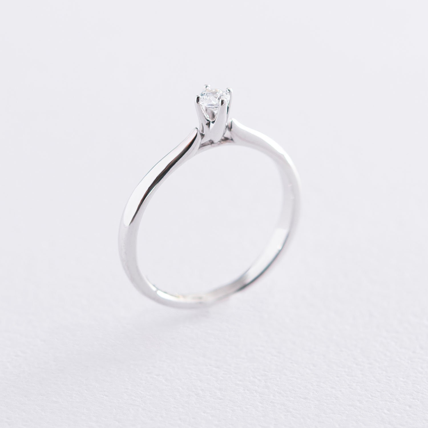 

Помолвочное кольцо в белом золоте (куб. цирконий Swarovski) к06312 Оникс 18.5