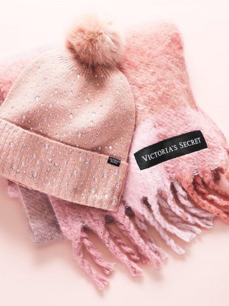 

Комплект (шапка + шарф) Victoria's Secret 159731028 Розовый