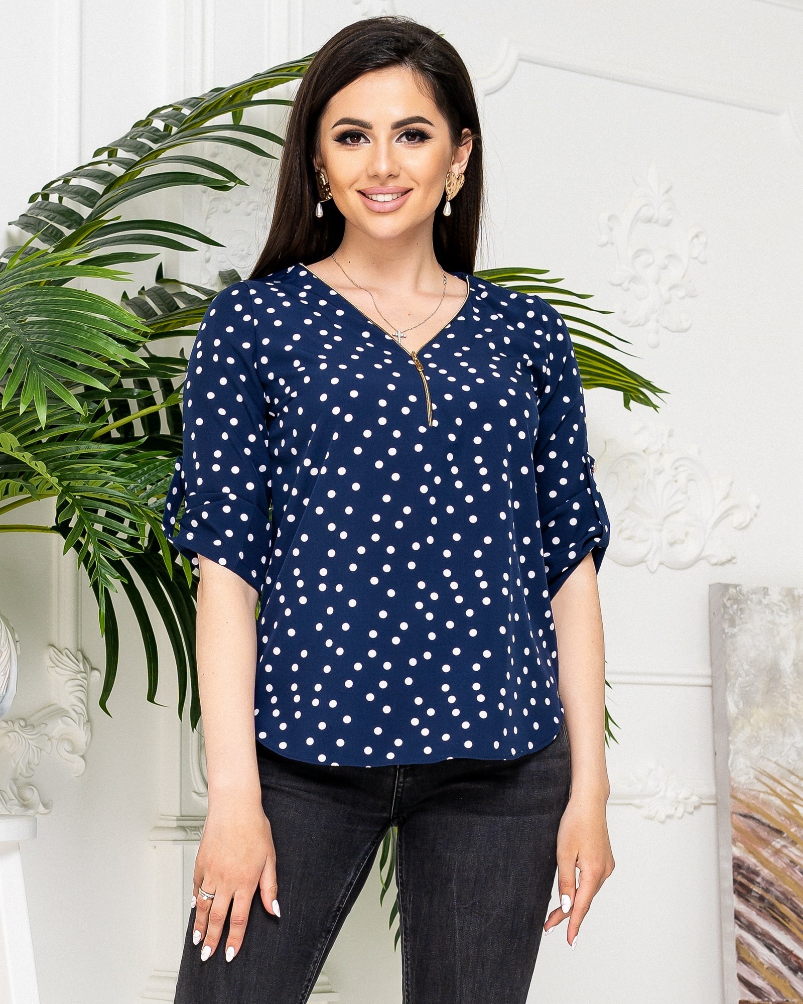 

Блуза женская в горох Khan  M темно-синяя kh158/1, Блуза женская в горох Khan 46 M темно-синяя kh158/1