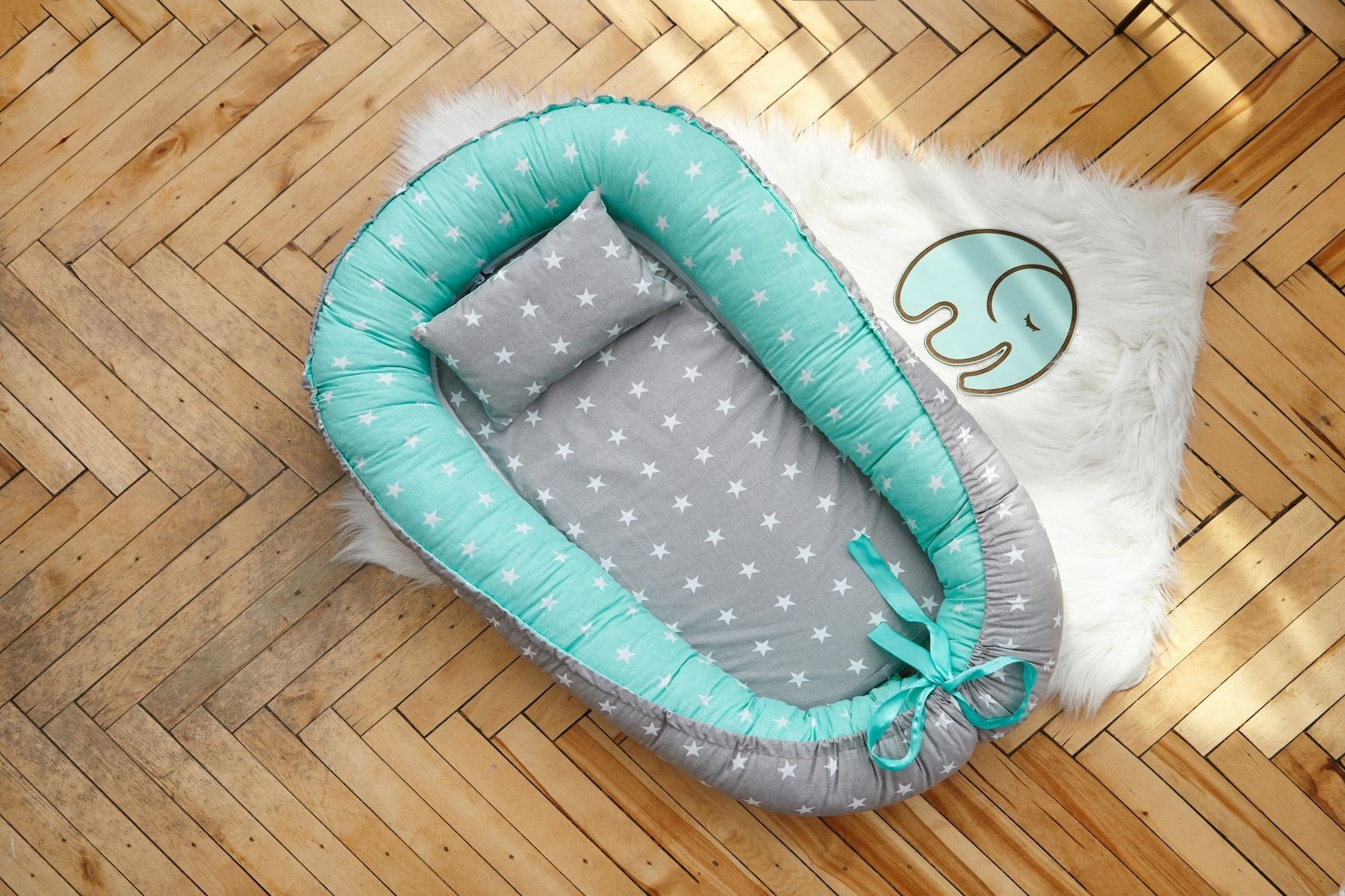 

Гнездышко кокон позиционер Добрый сон BabyNest 52х85 см серый с мятным