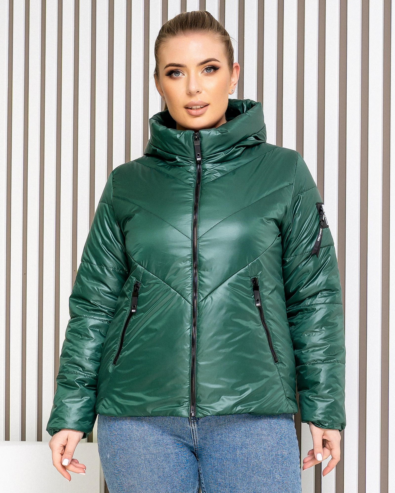 

Куртка Khan с капюшоном  3XL зеленая 1008, Куртка Khan с капюшоном 54 3XL зеленая 1008