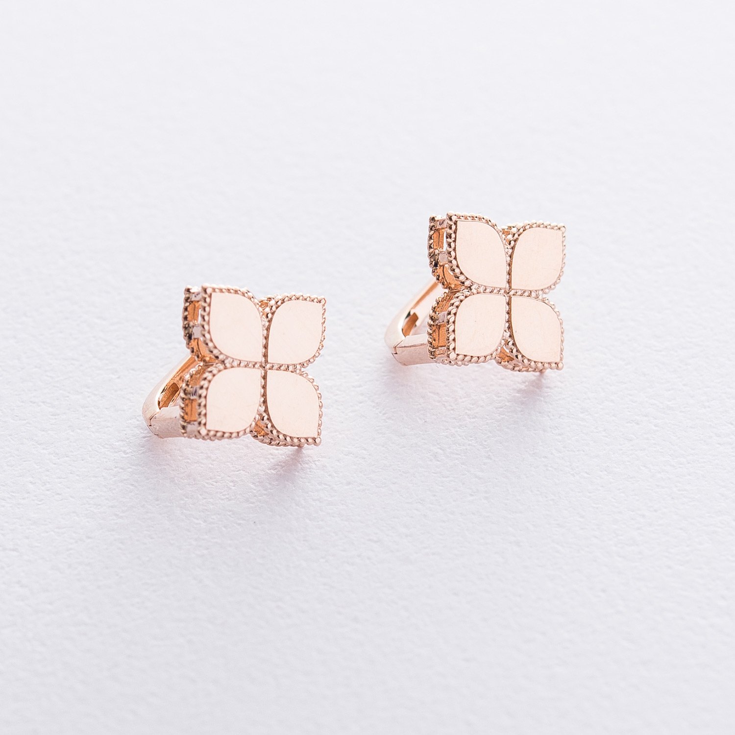 

Золотые серьги "Клевер" с06524 Оникс