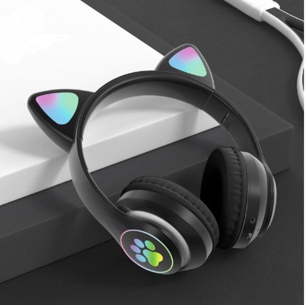 

Беспроводные наушники с кошачьими ушками и RGB подсветкой Cat VZV-23M Black