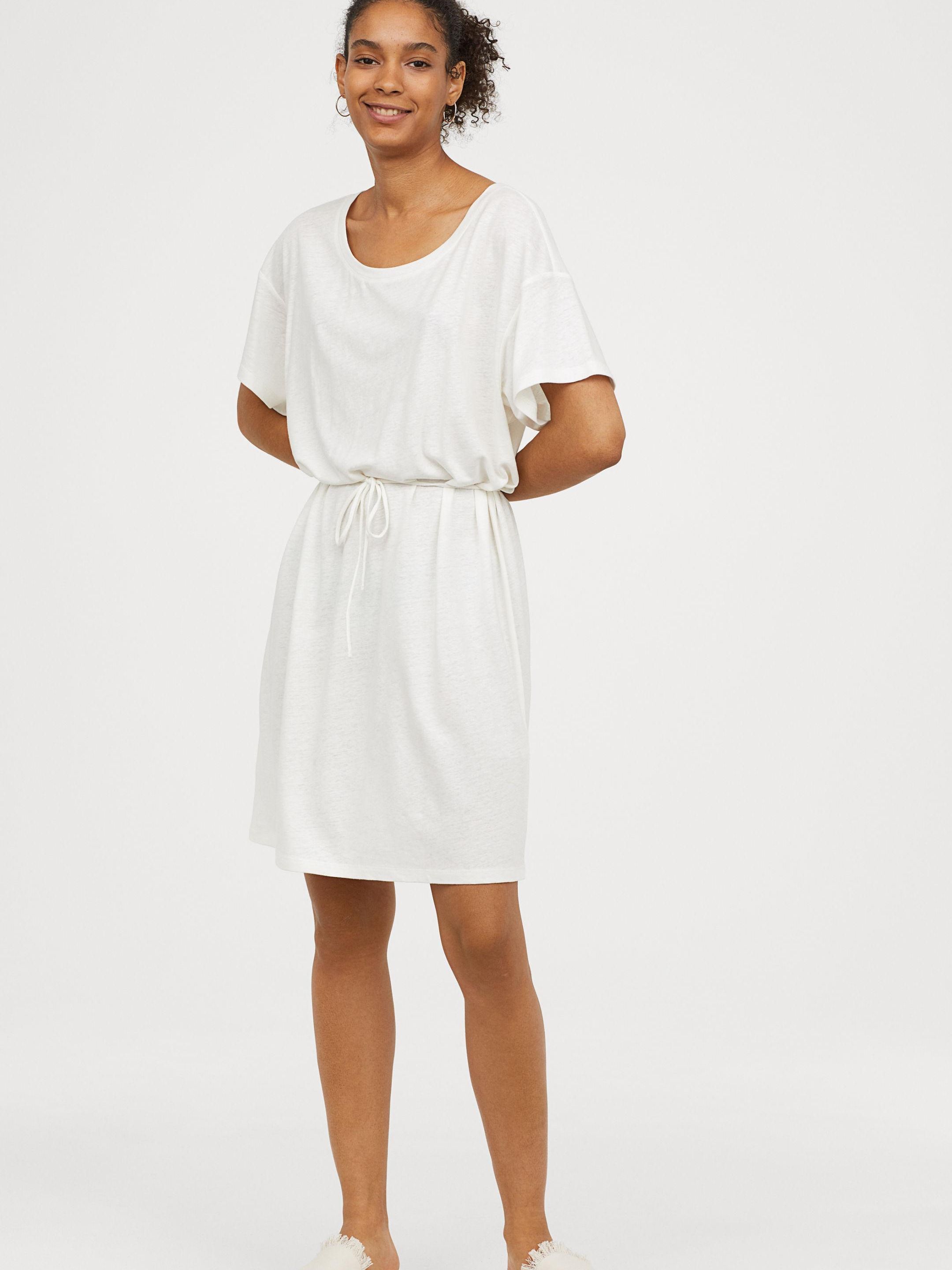

Платье H&M 0661313-8 M Белое (СА2000001602270)
