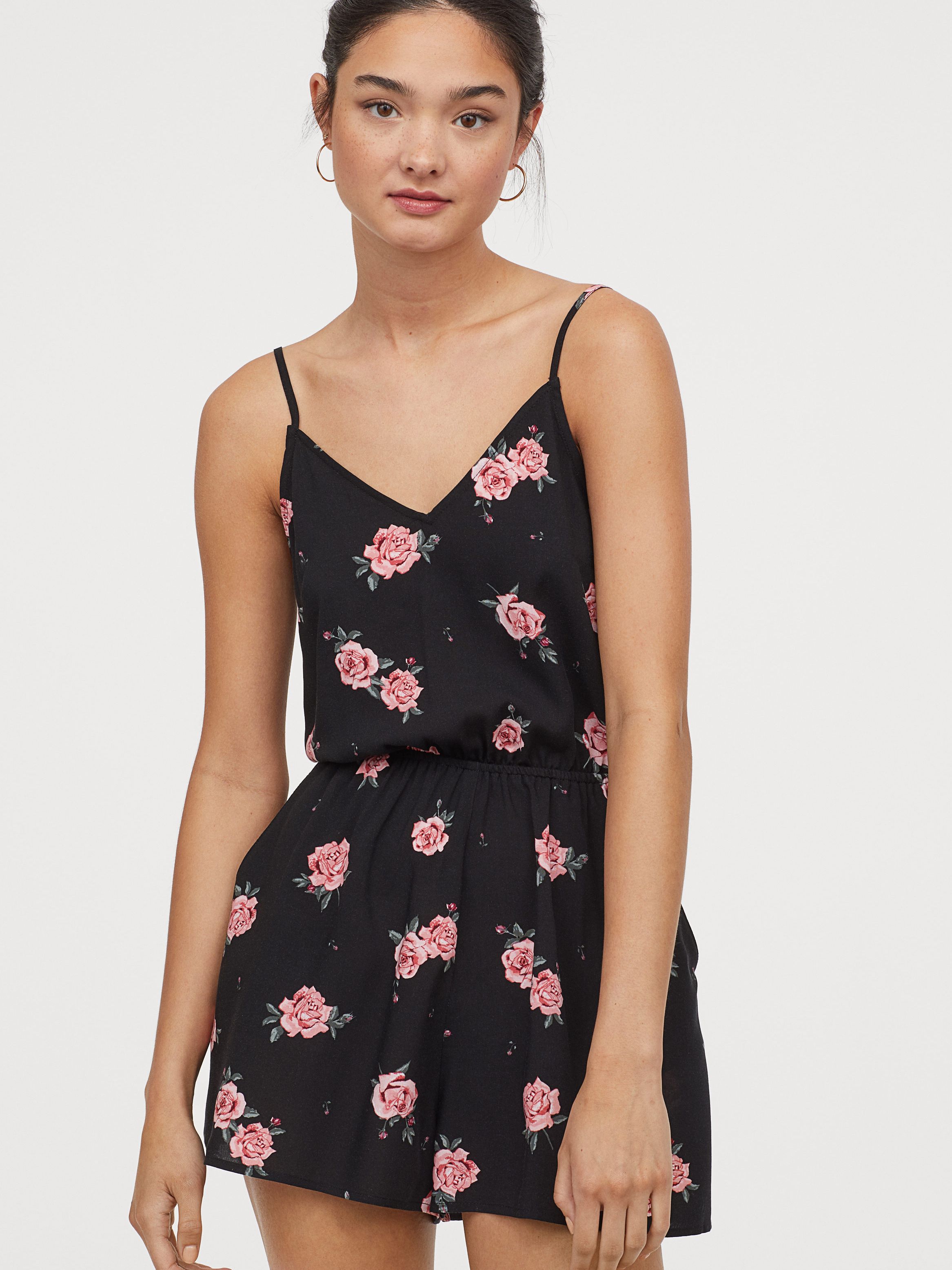 

Комбинезон H&M 0747192-0  Черный (СА2000001574140, Комбинезон H&M 0747192-0 36 Черный (СА2000001574140)