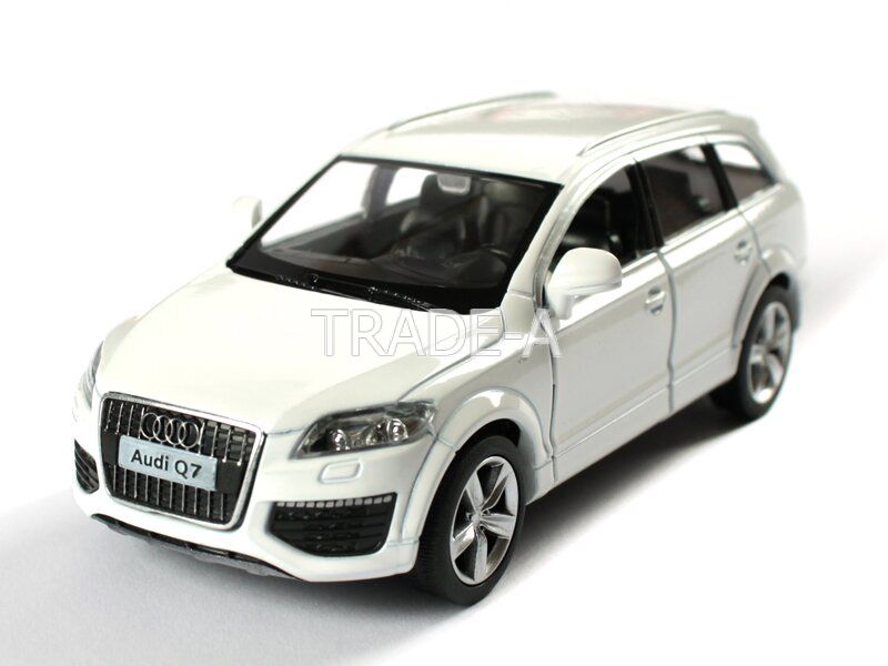 

Машинка Автосвіт AS1807 Audi Q7 V12 белая