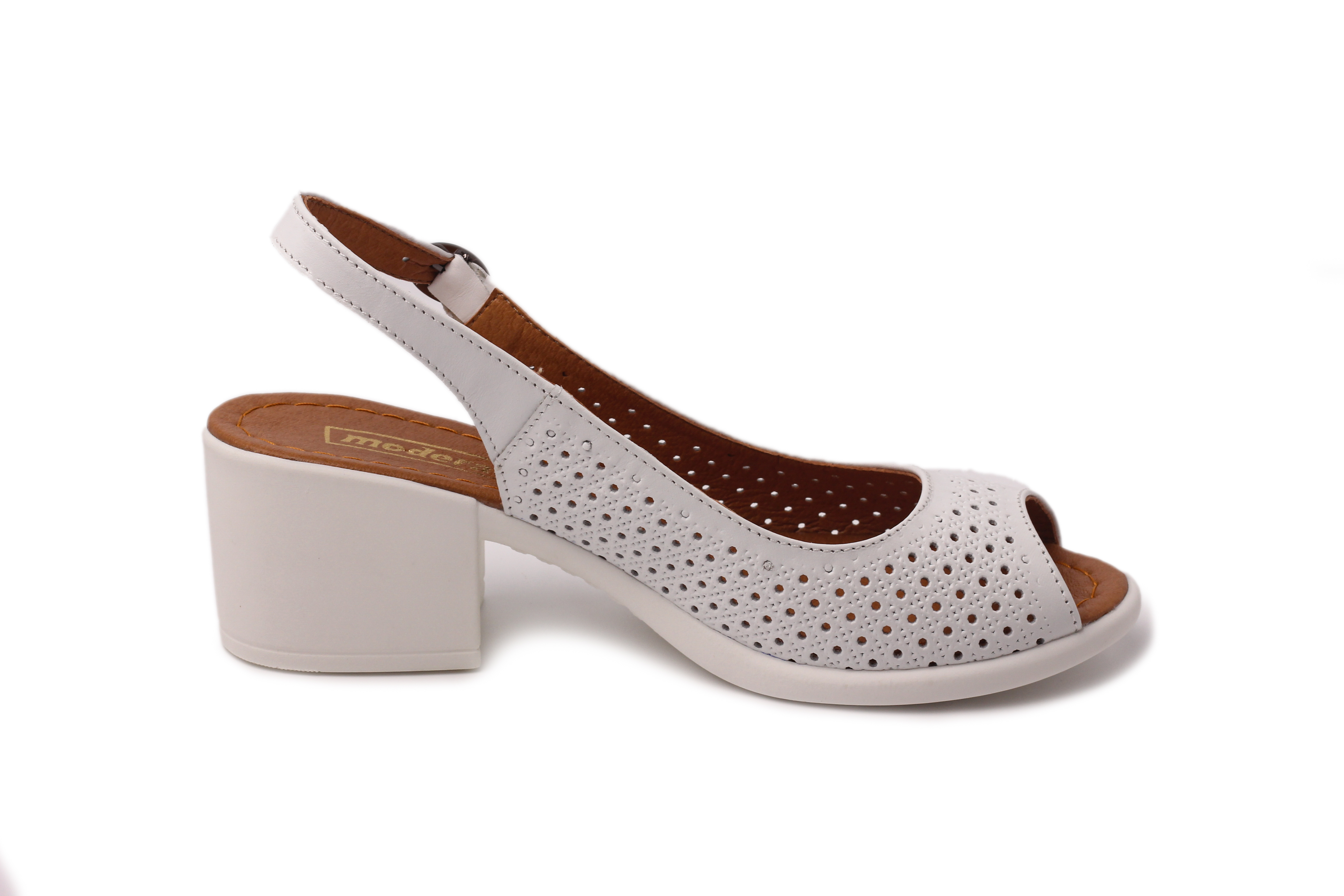 

Босоножки Moderate 22338-1WHITE белый 40 2000903209317