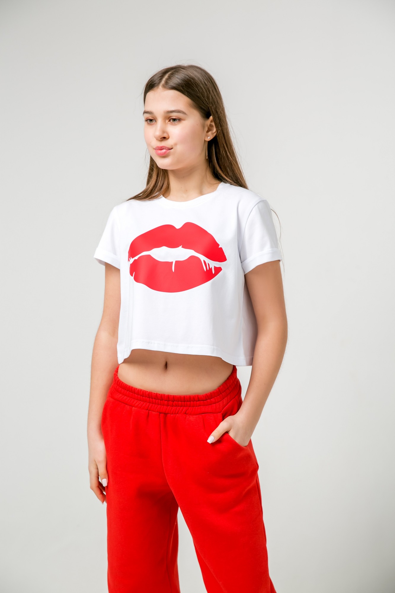 

Футболка принт красный поцелуй девочке-подростку My Space Girl 140-146 см Белый