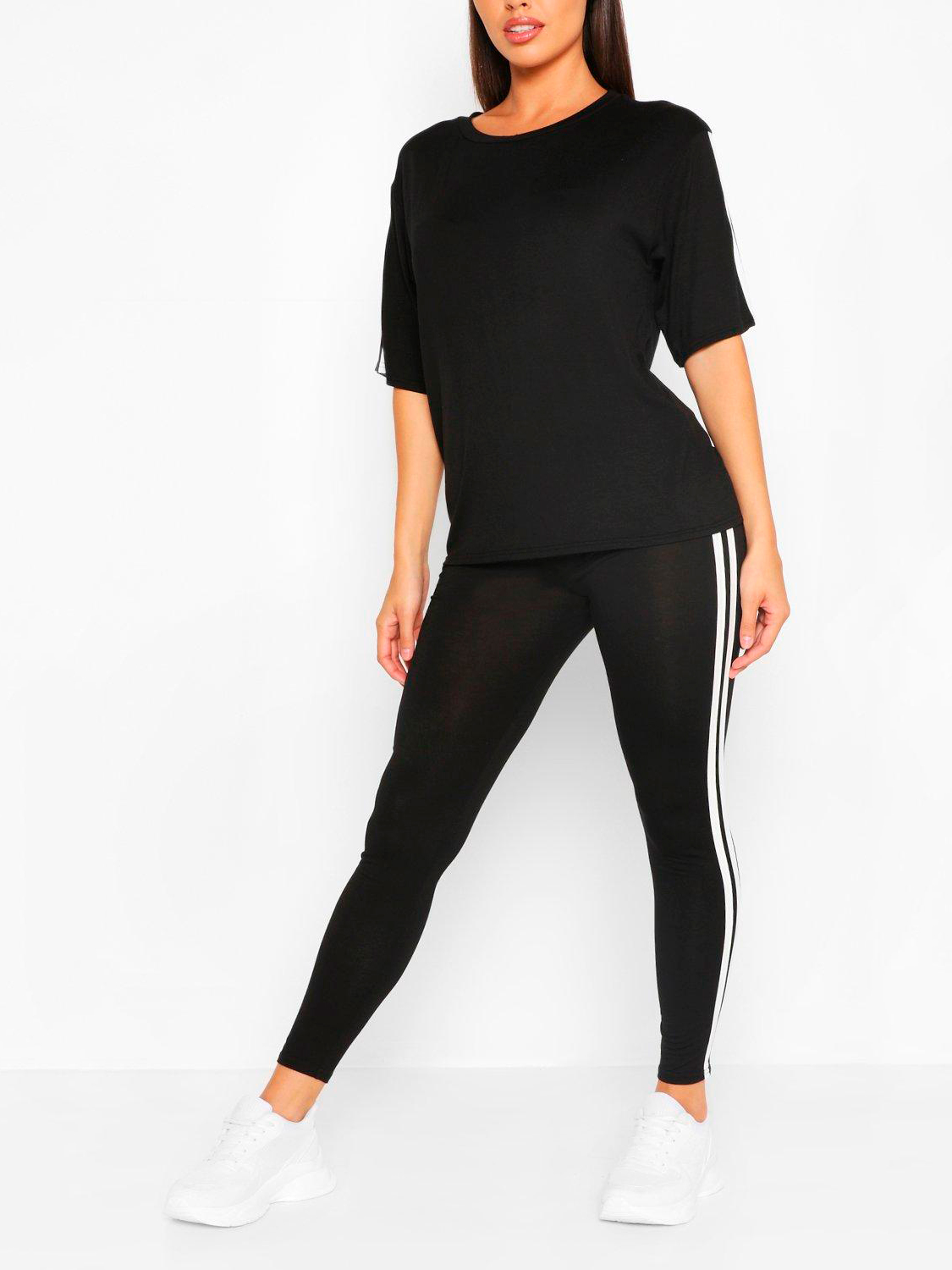 

Футболка Boohoo bh06110042  Черная, Футболка Boohoo bh06110042 38 Черная