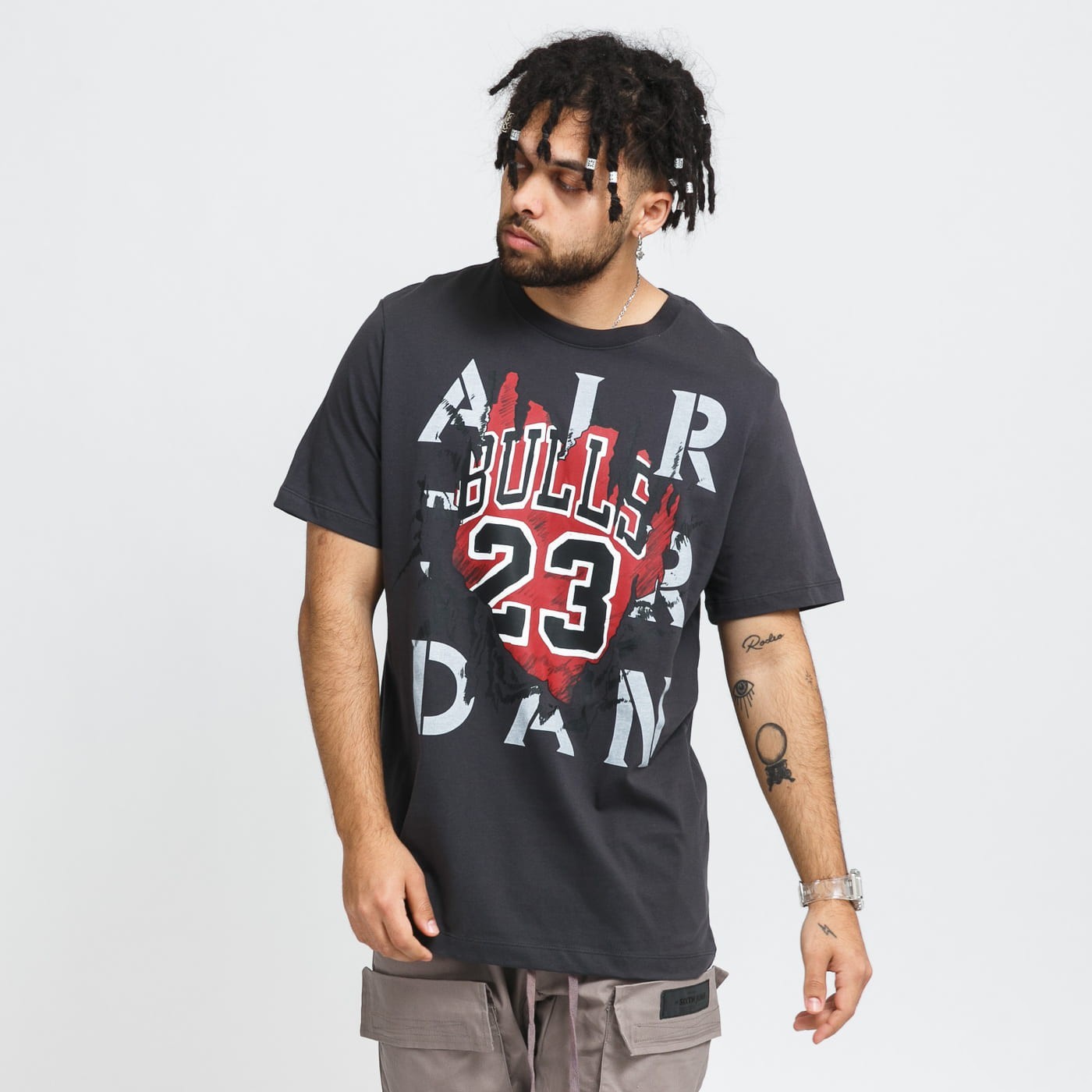 

Футболка Jordan Men’s AJ5 ’85 Graphic T-Shirts  DD5259-060, Футболка Jordan Men’s AJ5 ’85 Graphic T-Shirts S DD5259-060