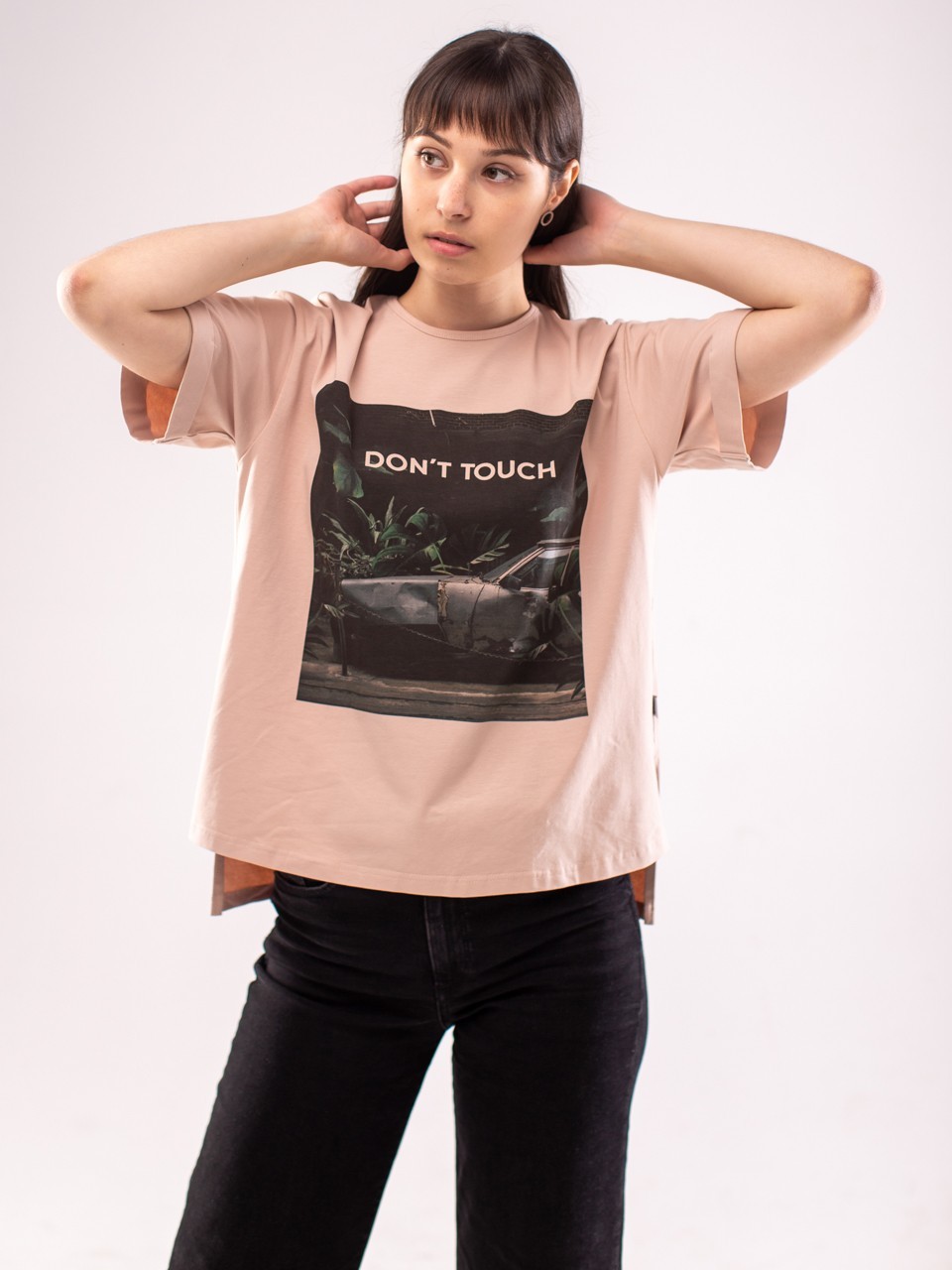 

Футболка Do it honey с принтом "Don't touch"  бежевая, Футболка Do it honey с принтом "Don't touch" S бежевая