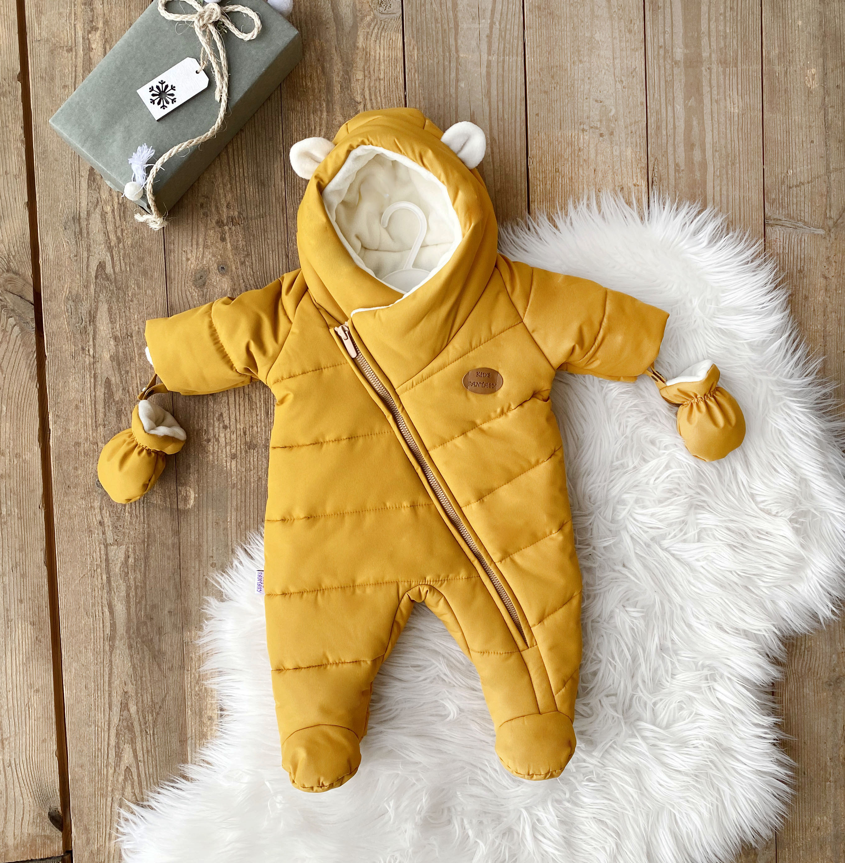

Детский зимний комбинезон Baby Va Pola 62 р (0-3 мес) горчичный