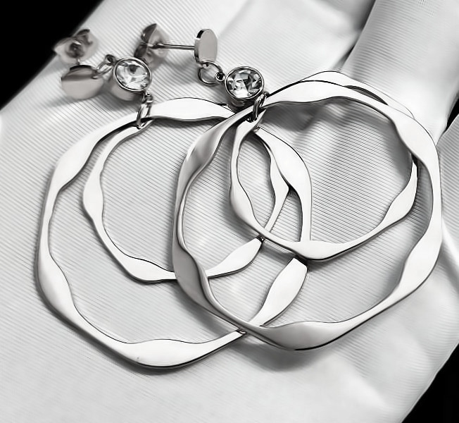 

Серьги-гвоздики вставки циркон Stainless Steel хст049