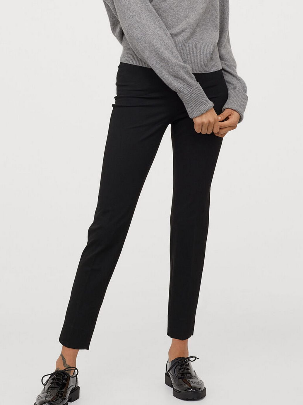 

Брюки H&M 04-0655784-8 32 Черные (СА2000001620779)
