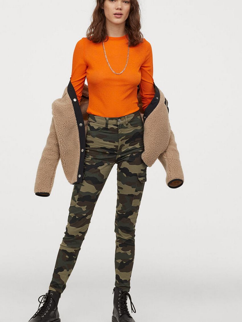 

Брюки H&M Divided 04-0719530-1  Хаки (СА2000001722596, Брюки H&M Divided 04-0719530-1 36 Хаки (СА2000001722596)