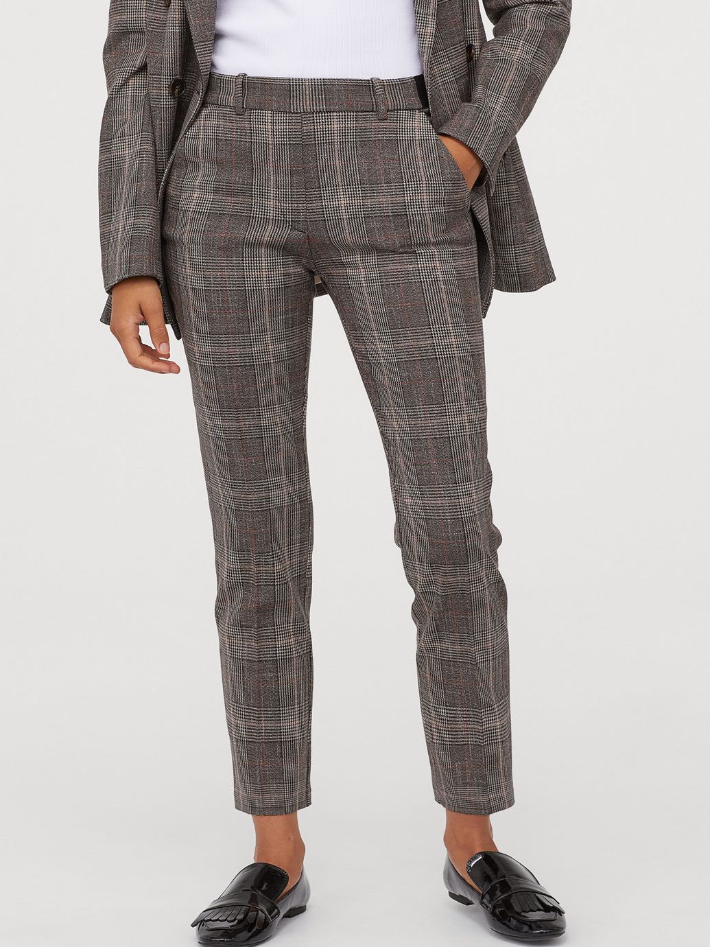 

Брюки H&M 04-0752814-0  Коричневые (СА2000001641187, Брюки H&M 04-0752814-0 34 Коричневые (СА2000001641187)