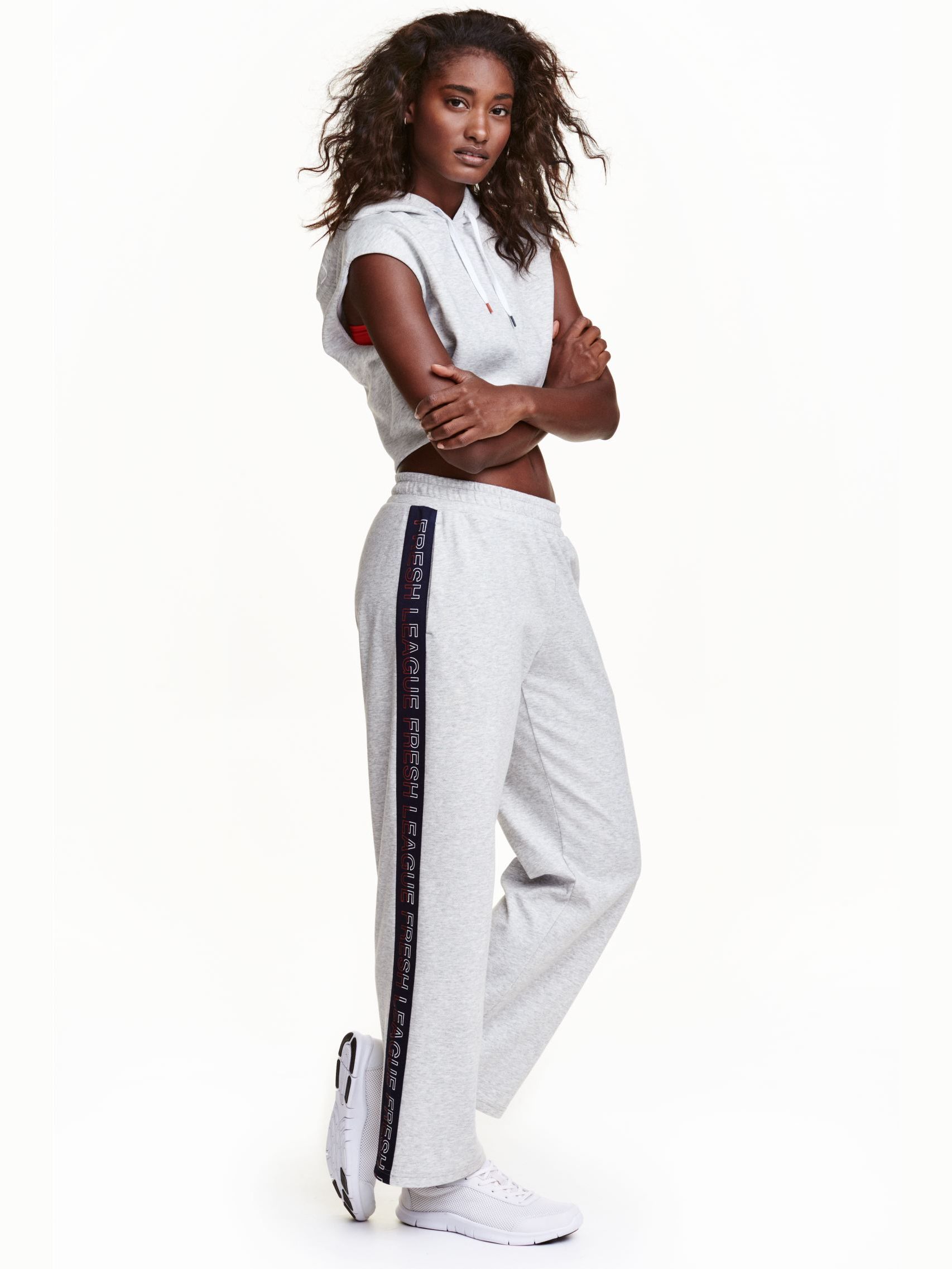 

Спортивные штаны H& Sport 0427744-4  Серые (СА2000001722015, Спортивные штаны H&M Sport 0427744-4 M Серые (СА2000001722015)