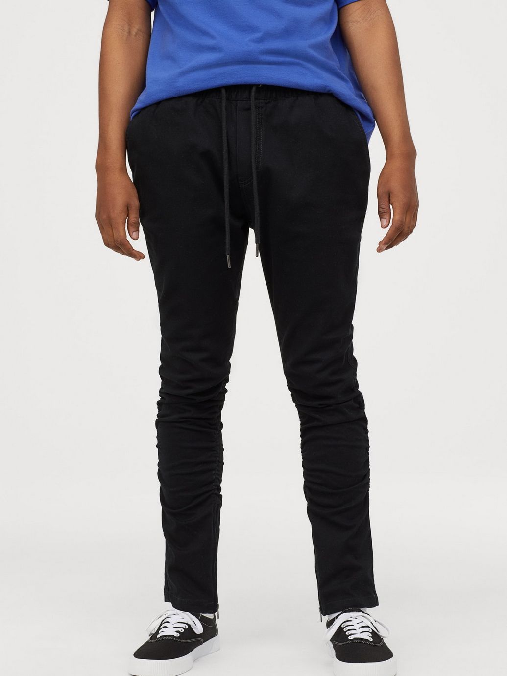 

Спортивные штаны H&M Divided 0798961-0  Черные (СА2000001629871, Спортивные штаны H&M Divided 0798961-0 S Черные (СА2000001629871)