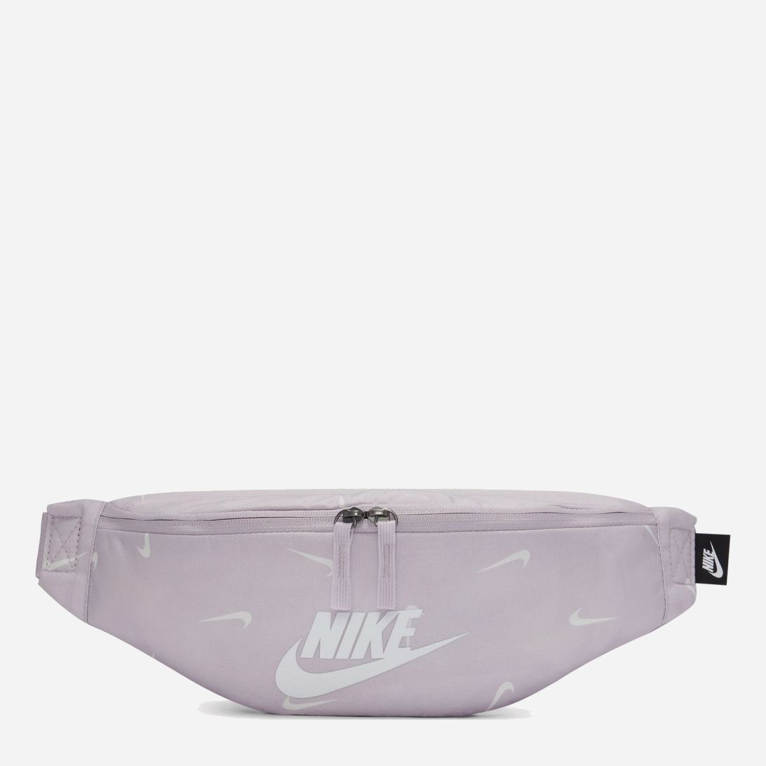 

Женская поясная сумка Nike Nk Heritage Hip Pack - Aop1 CV1082-576 Лиловая