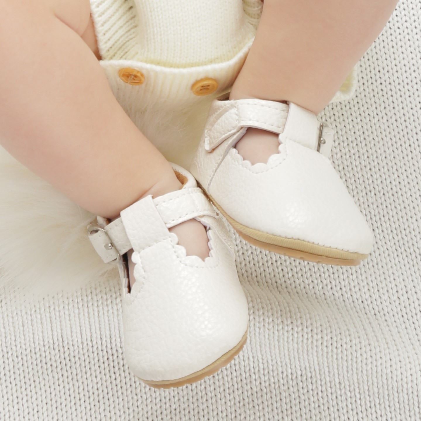 

Пинетки детские Cathery Baby белого цвета размер 12-18 мес., размер 12,5 см