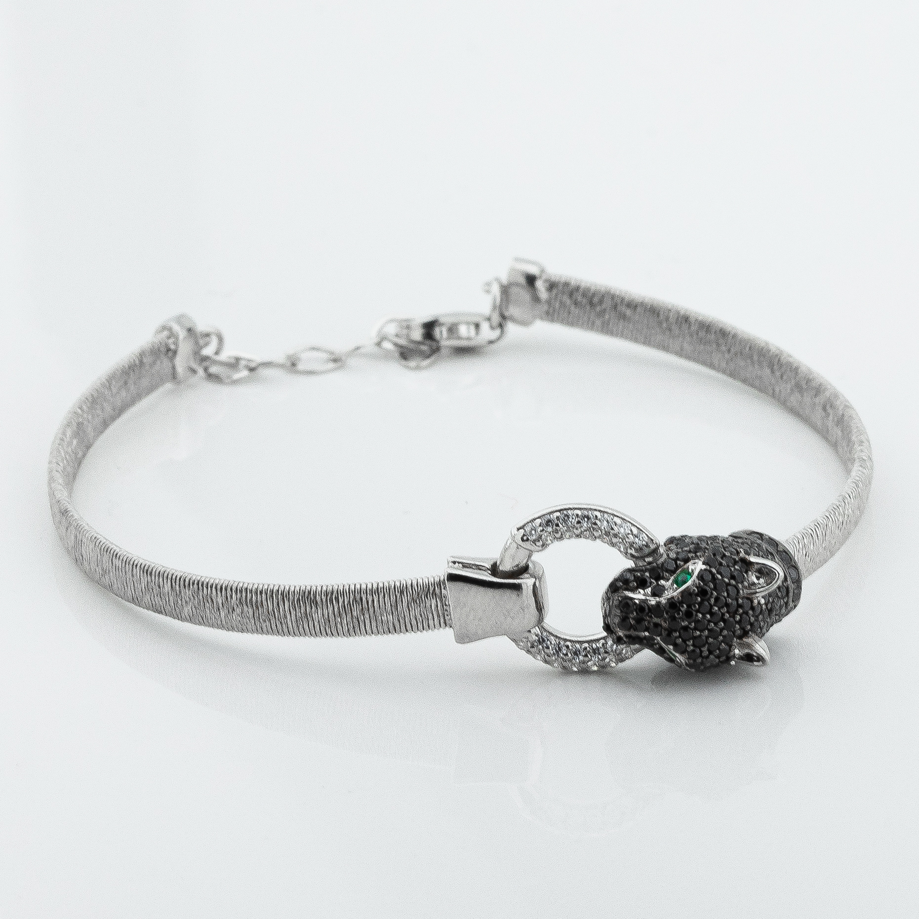 

Серебряный браслет Пантера b15898 Диамант