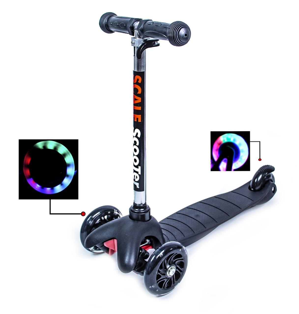 

Детский самокат Scale Sports Mini черный цвет светящиеся колеса