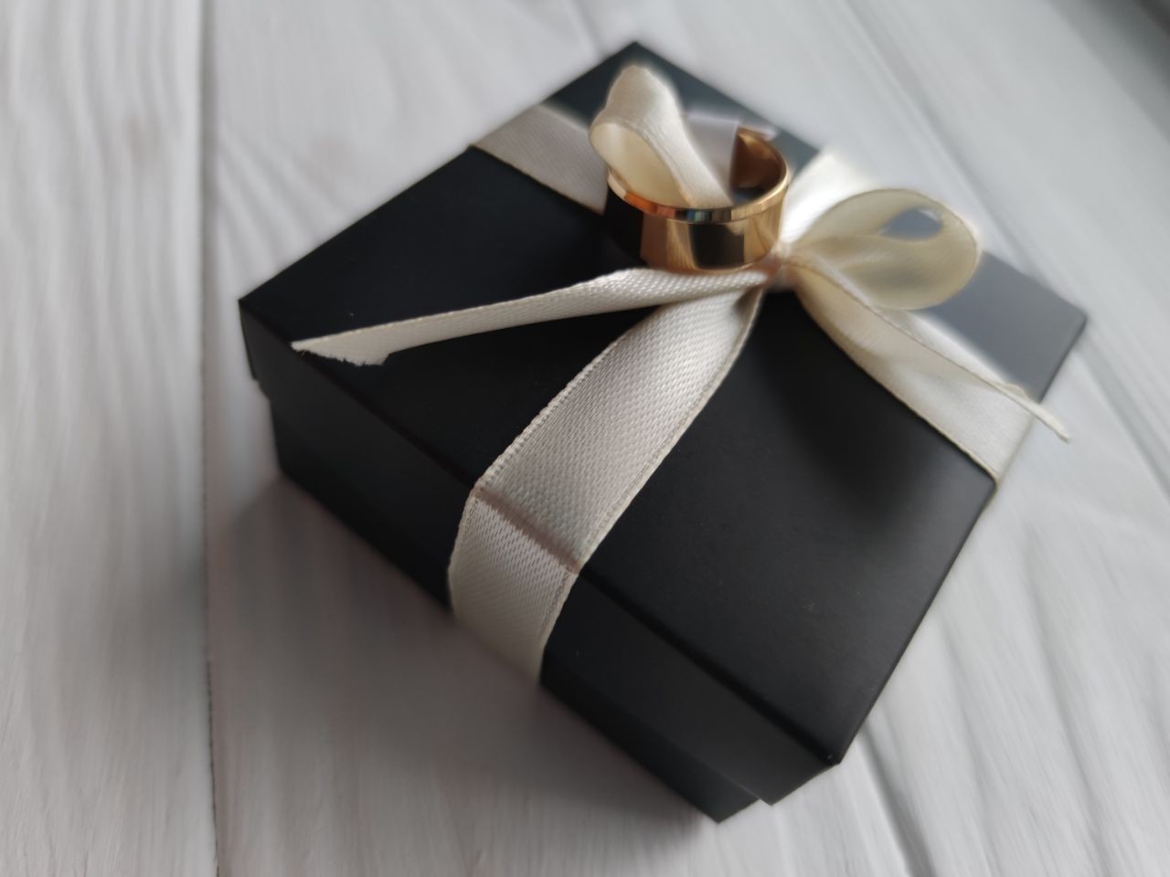 

Кольцо Betkhoven из Ювелирной Стали Золото С Индивидуальной Гравировкой Размер 23