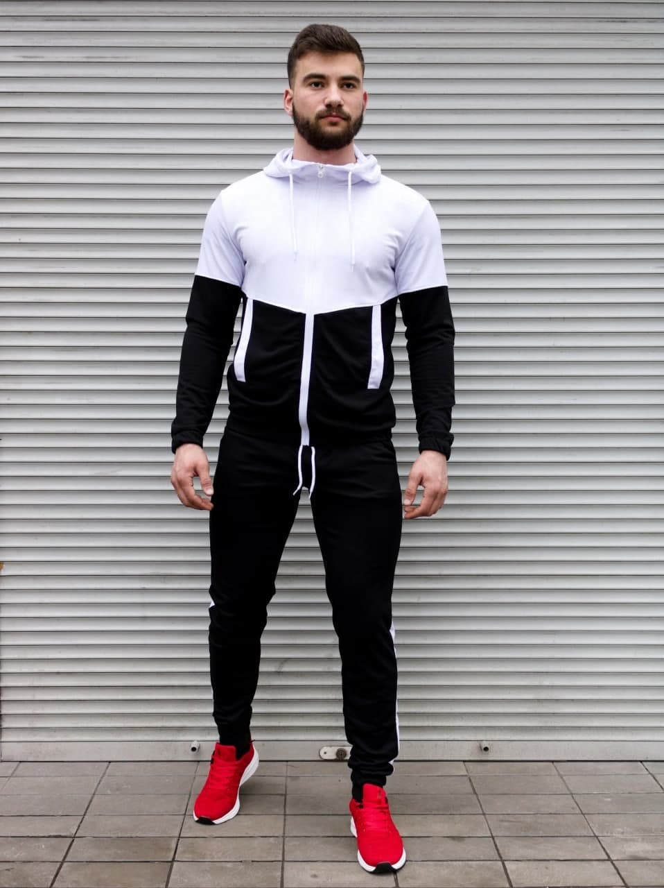 

Спортивный костюм R.A. Bicolor Black & White 50 чёрный с белым 2006-50
