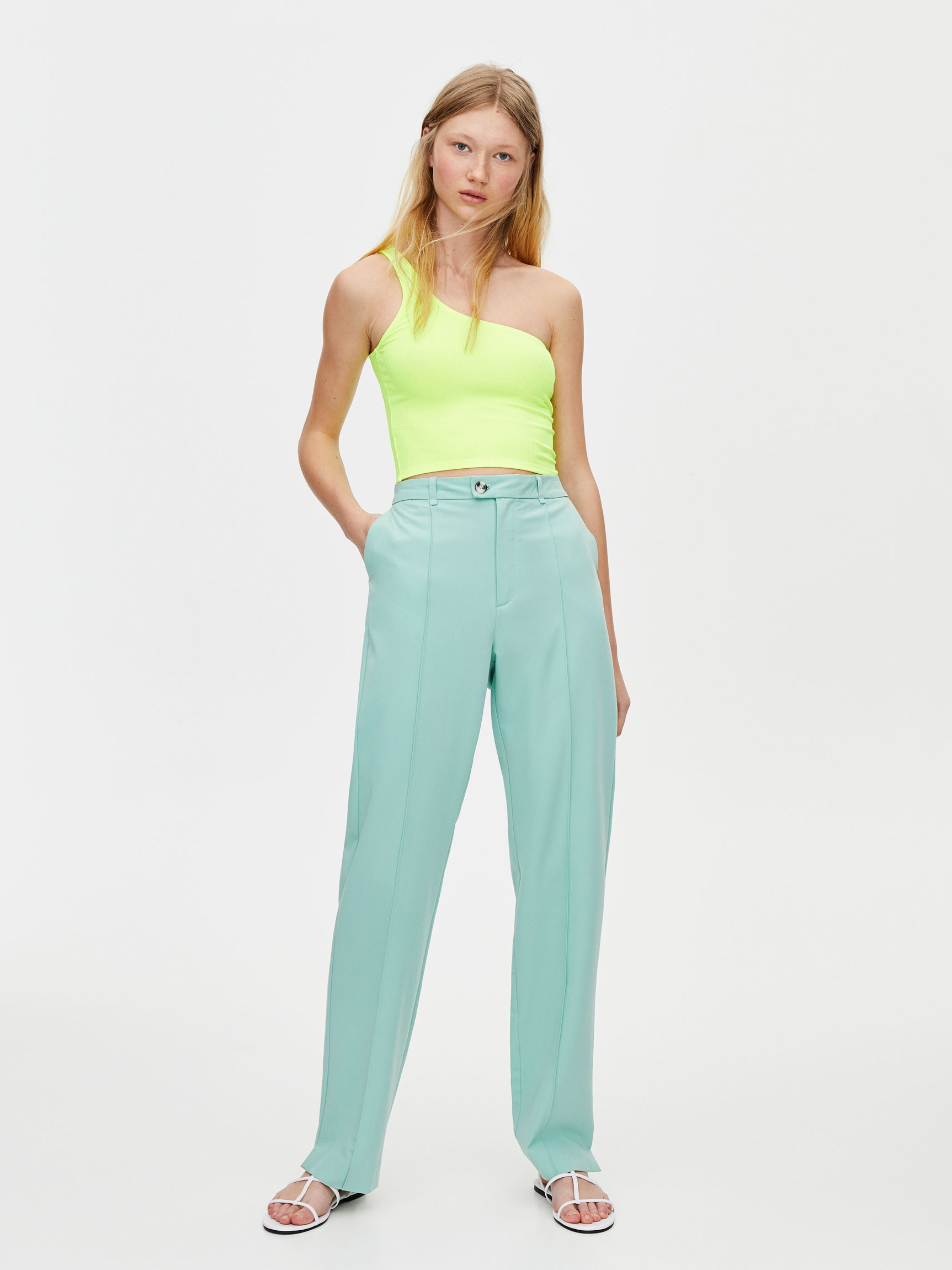 

Топ Pull & Bear 09230329300 L Салатовый