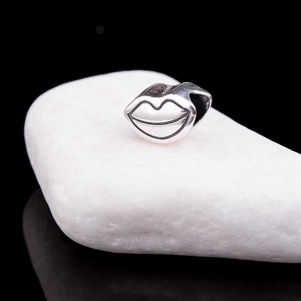 

Шарм "Губки" 131953 Оникс