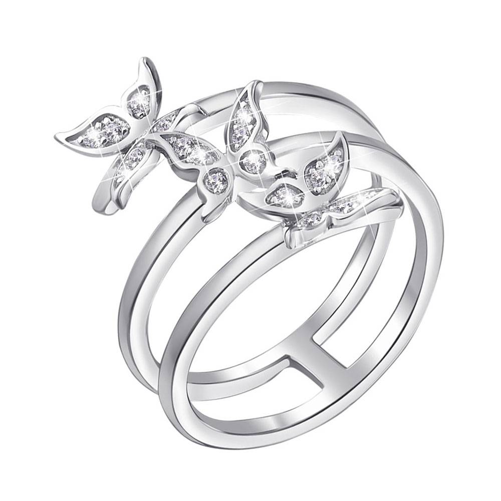 

Серебряное кольцо с фианитами 000140349 17 размера