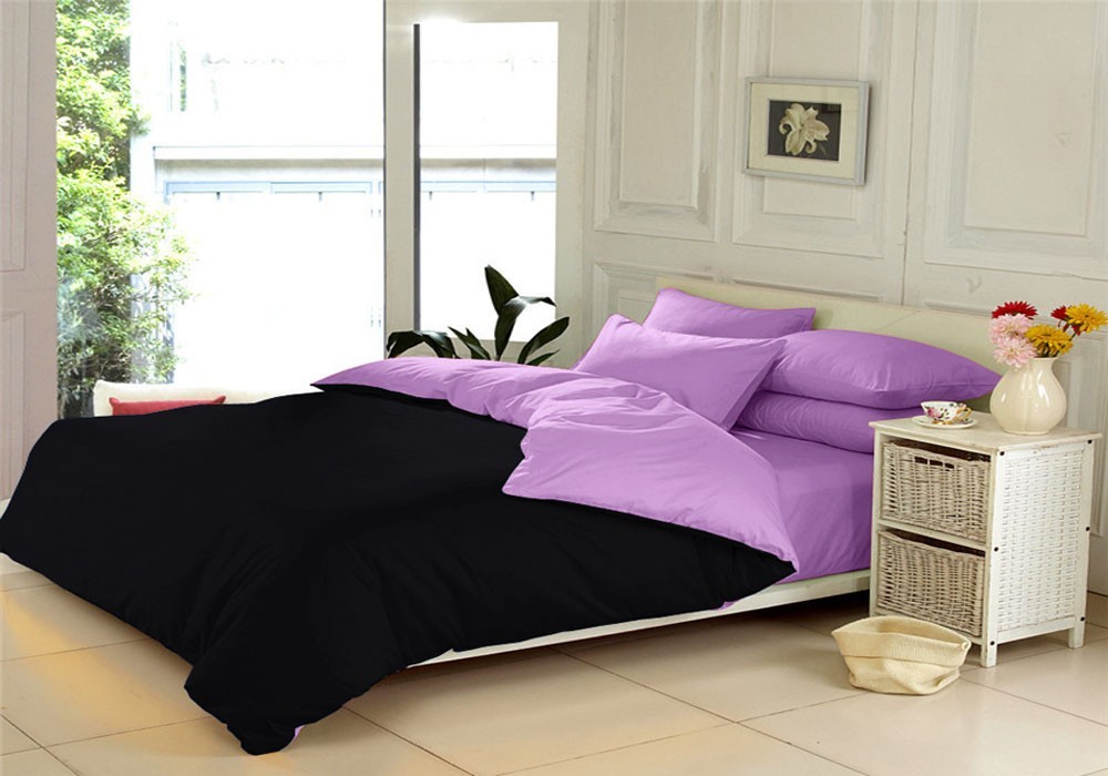 

Комплект постельного белья однотонный черно-лиловый (с простыней на резинке) Поплин Семейный 150*215 (2 шт)