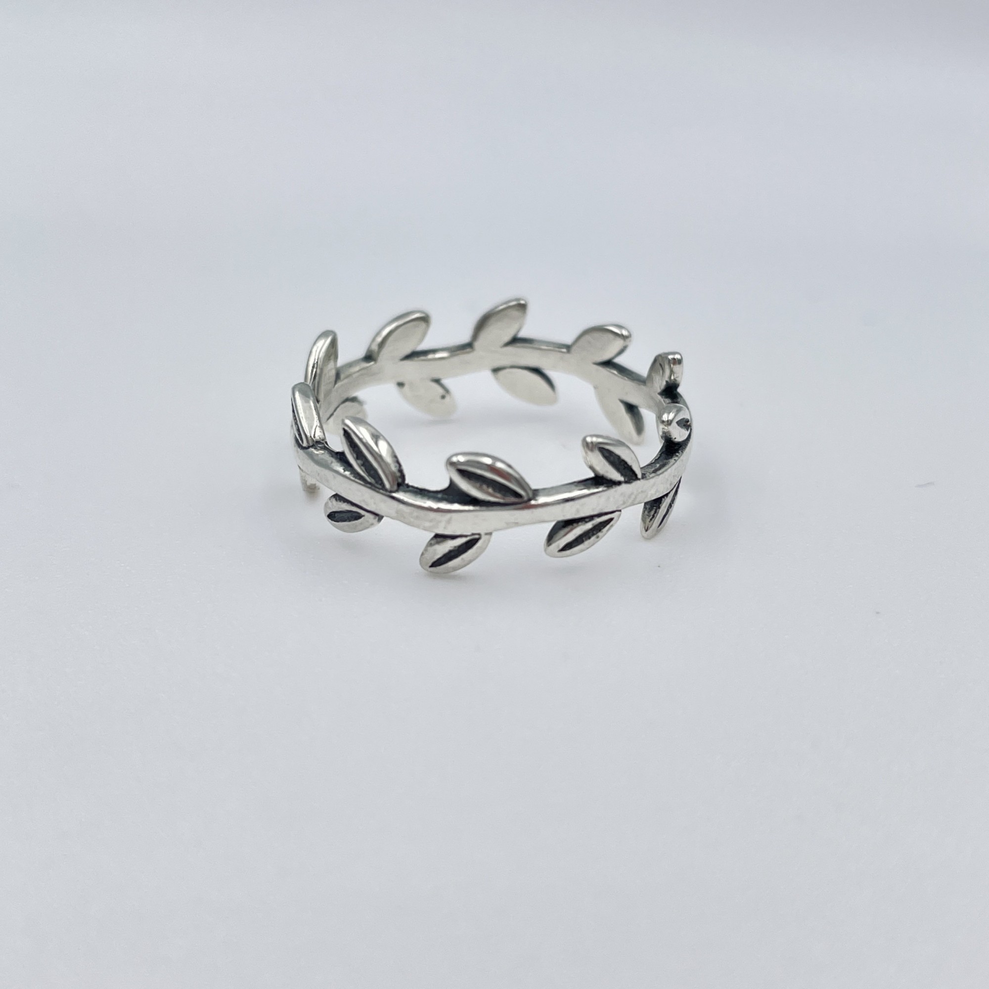 

Срібна каблучка Весна Top Silver 2.23 г 00008 розмір 18