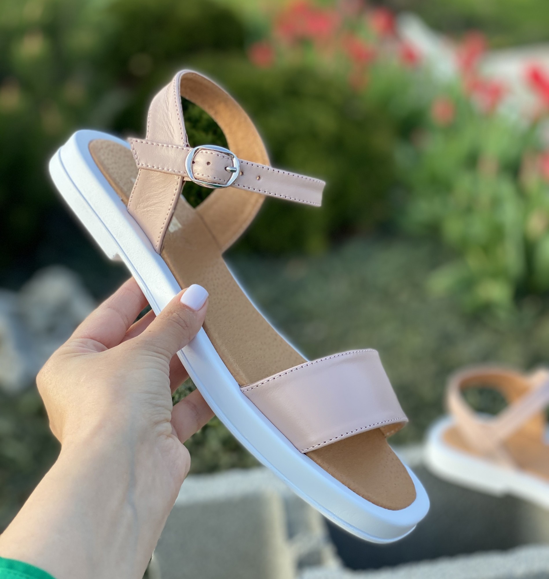 

Сандалии женские M.KraFVT 3227 пудра летние натуральные кожаные на низком каблуке 36 размер 23.5 см (1382)