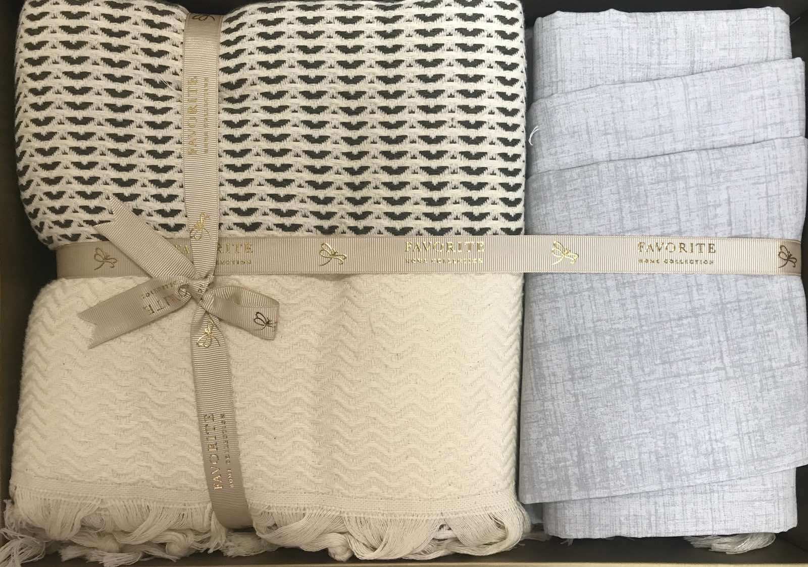 

Комплект постельного белья с пике Favorite лен Armani haki yesil 220x240 зеленый (ts-02146)
