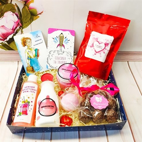 

Подарочный набор «Приятности для учительницы»