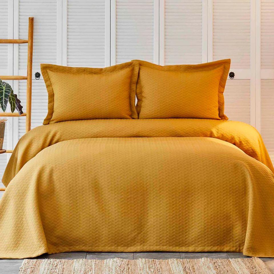 

Покрывало с наволочками Karaca Home - Charm bold hardal горчичный 250*240 евро
