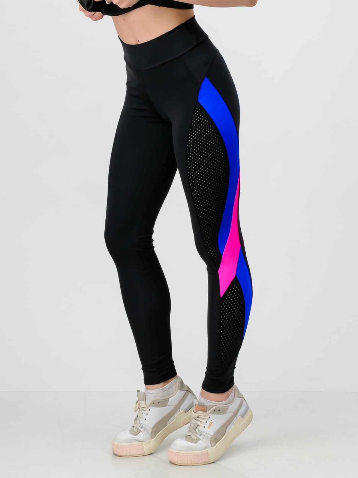 

Леггинсы спортивные Total Pro тп20200121 - Черные с розовым и электрик, Леггинсы спортивные Total Pro тп20200121 M-L Черные с розовым и электрик